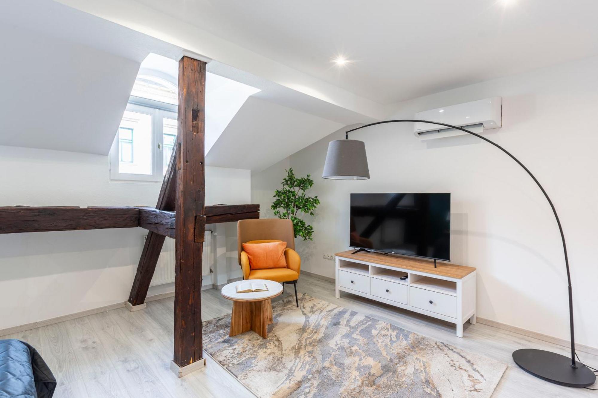 Rustic Central Studios By Lh Budapest Exterior photo